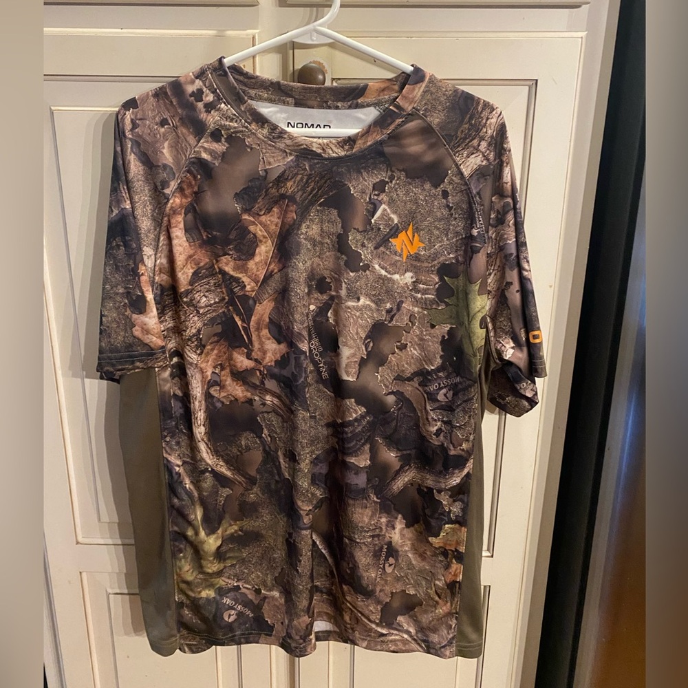 Nomad Camouflage Short Sleeve Shirt NWOT